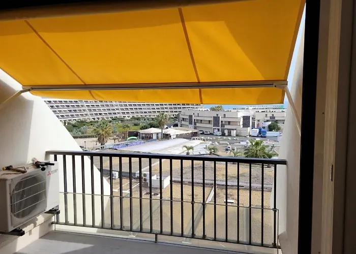 Village Naturiste Sensuel *